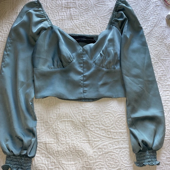 light blue silk blouse - Picture 2 of 5